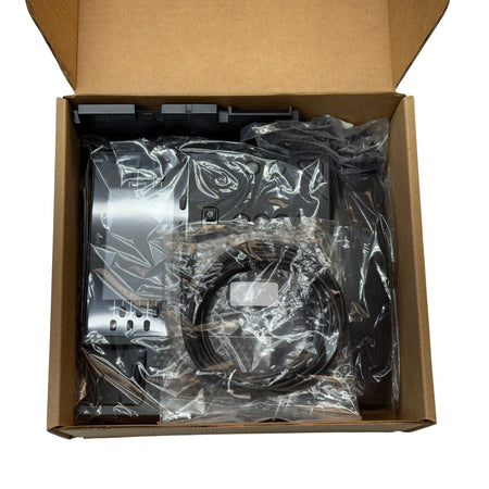 polycom-vvx-450-ip-phone-refurb-contents